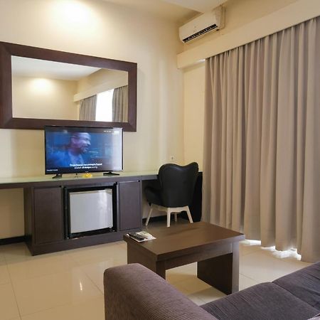 ซันเซ็ท แมนชั่น โฮเต็ล ซมินญะก์ Aparthotel เซมินยัค ภายนอก รูปภาพ