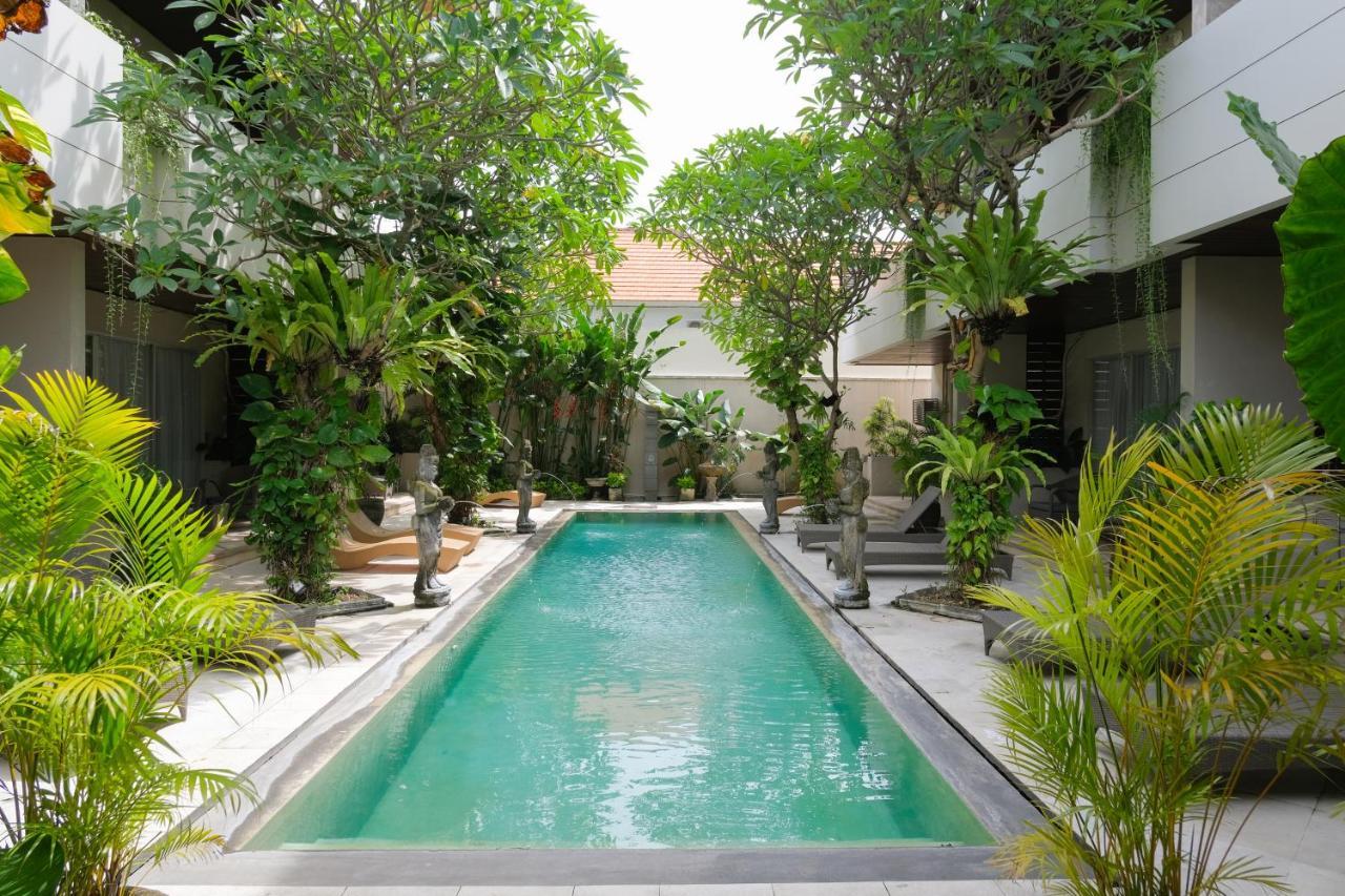 ซันเซ็ท แมนชั่น โฮเต็ล ซมินญะก์ Aparthotel เซมินยัค ภายนอก รูปภาพ